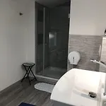 Isabella 3*