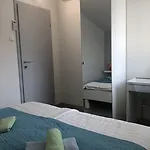 Isabella 3*