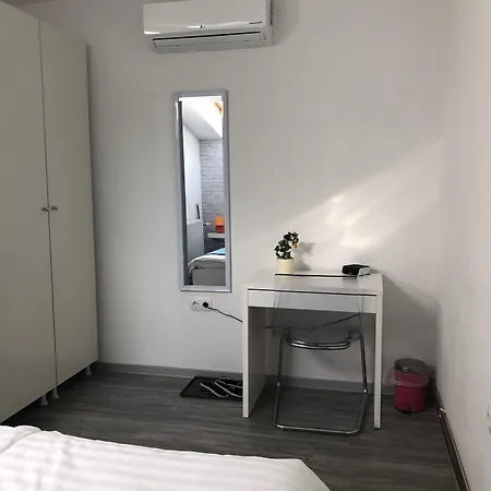 Πανσιόν Isabella