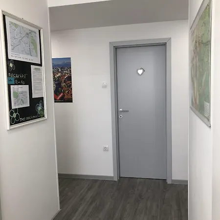 Isabella Πανσιόν