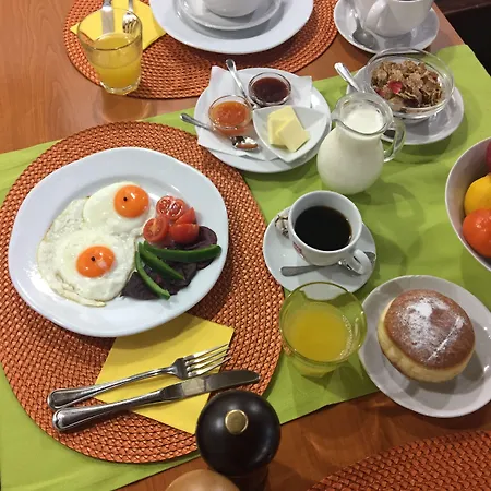 Isabella Πανσιόν Λιουμπλιάνα