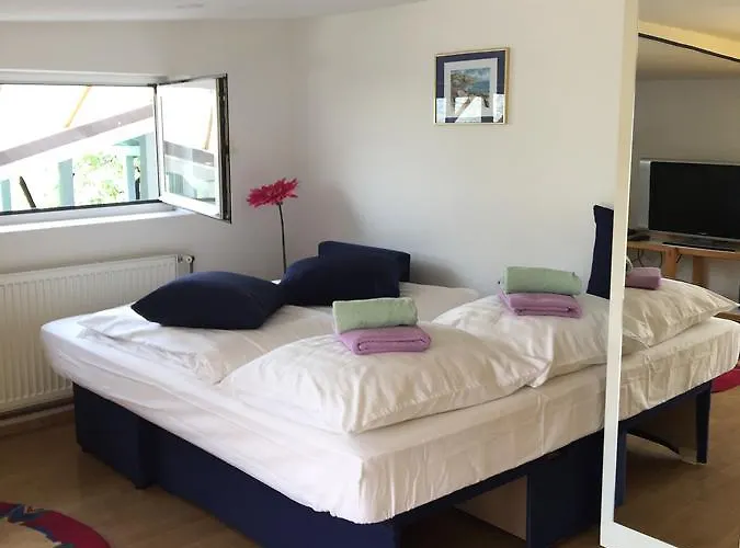 Isabella Guest house